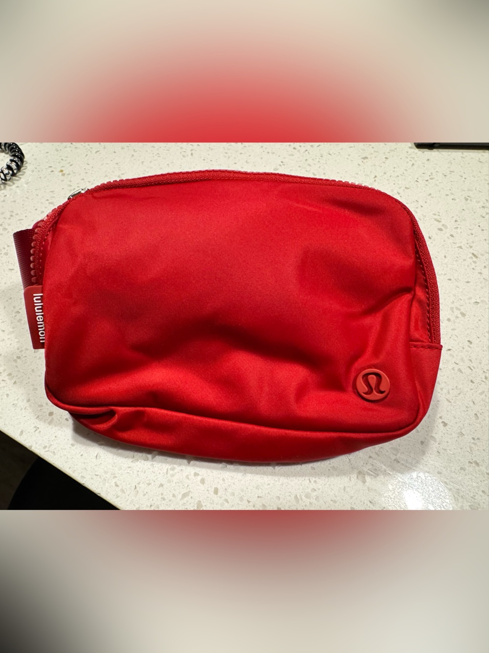 Lululemon Everywhere belt bag Crimson red